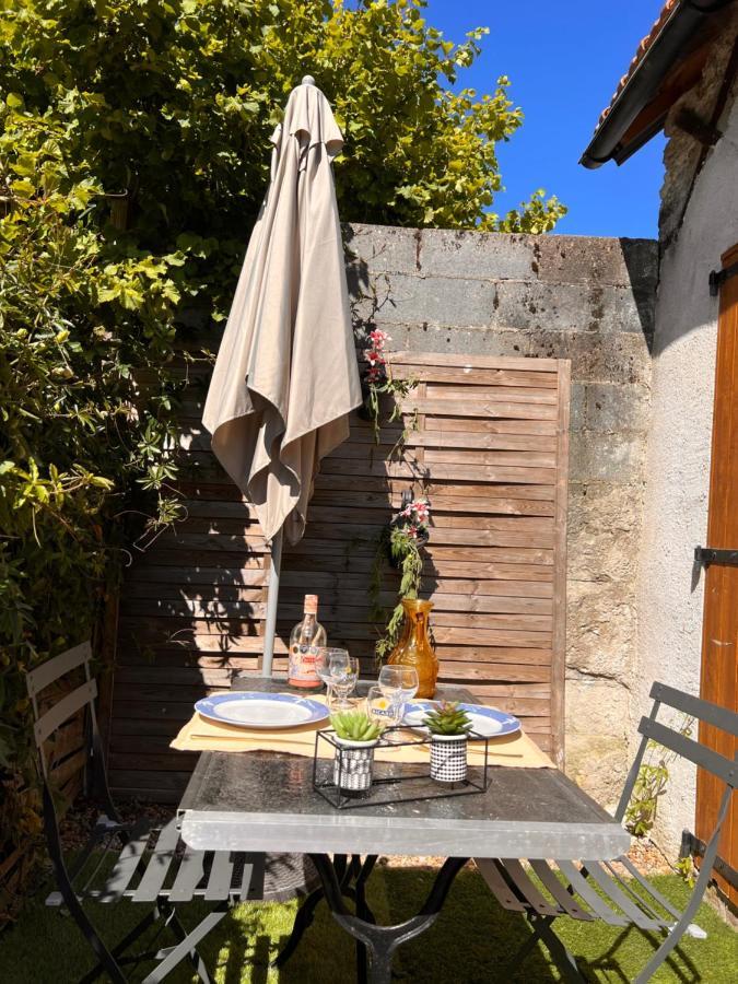 Holiday home House Les Perles 3 Des Chateaux *